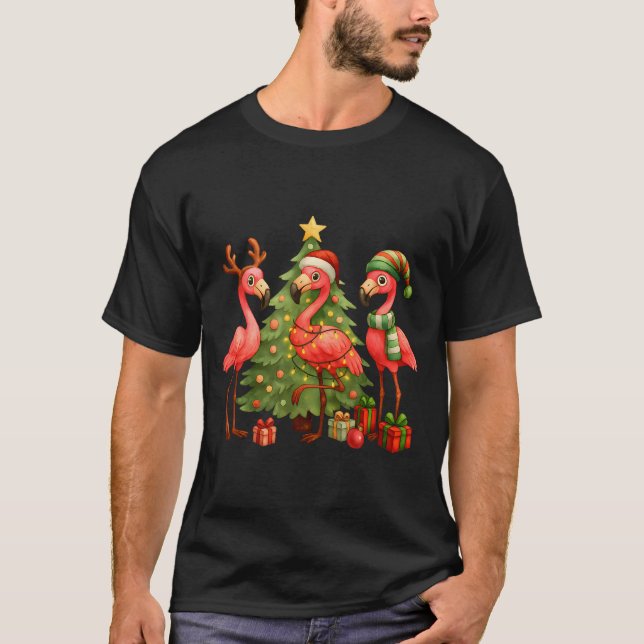Camiseta Nk Christmas Flamingos _ Cute Holiday Tree &amp; D (Frente)