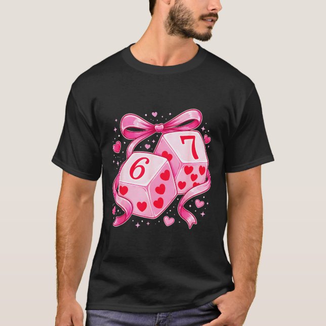 Camiseta Nk Love Dice 6 7 Hearts Valentine Cute Romantic Ar (Frente)