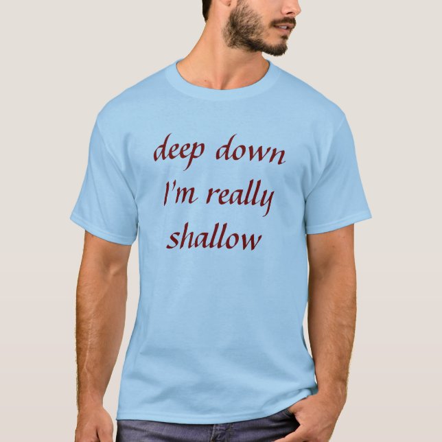 Camiseta no fundo (Frente)