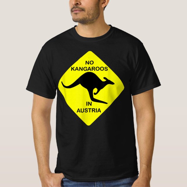 Camiseta No Kangaroos In Austria Funny T-Shirt Yellow Sign (Frente)