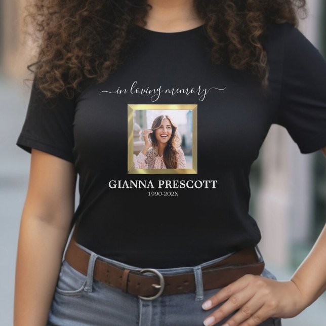 Camiseta No Loving Memory Black & Dourado Funeral de Foto (In Loving Memory Black & Gold Photo Funeral T-Shirt)