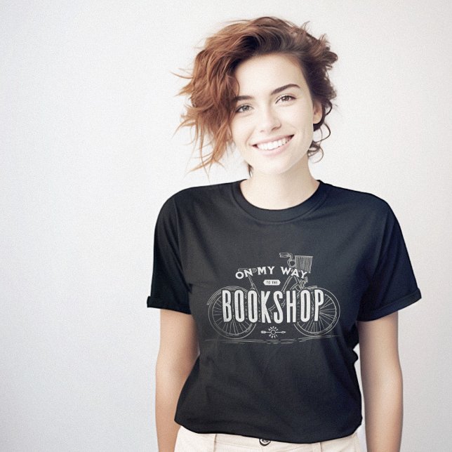 Camiseta No meu caminho para o leitor feliz de livraria (On My Way to Bookshop Happy Reader T-Shirt)