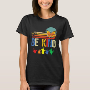 Camiseta No Mundo Onde Você Pode Ser Qualquer Coisa Seja Ge