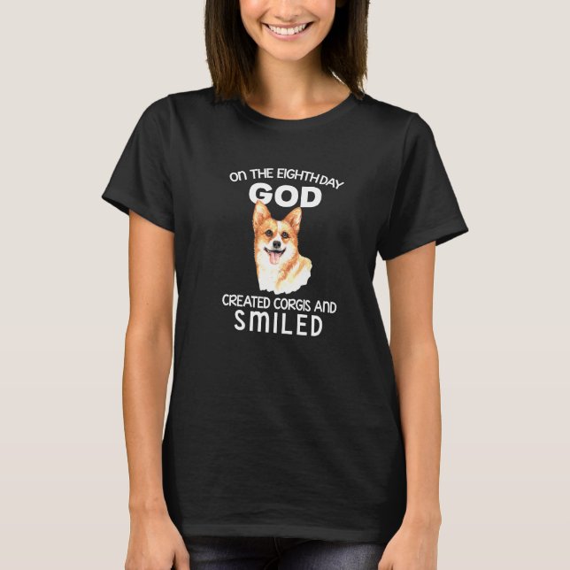 Camiseta No Oitavo Dia Deus Criou Dono de Pet Corgis (Frente)