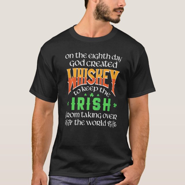 Camiseta No Oitavo Dia Deus Criou Rua uísque de Patrick (Frente)