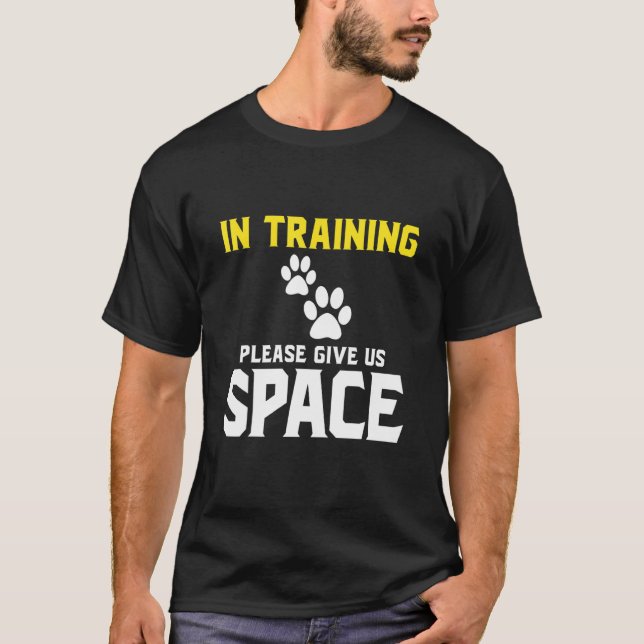 Camiseta No Treinamento, Dê-Nos Espaço (Frente)