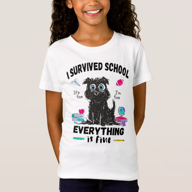 Camiseta No último dia de escola, sobrevivi à escola (Frente)