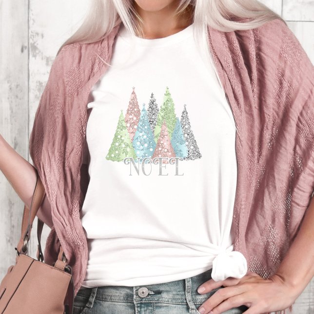 Camiseta Noel Christmas Chic Women T-Shirt (Criador carregado)