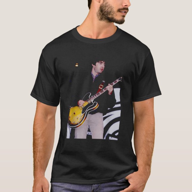 Camiseta Noel Gallagher Oasis Guitarist Live By Andy Willsh (Frente)