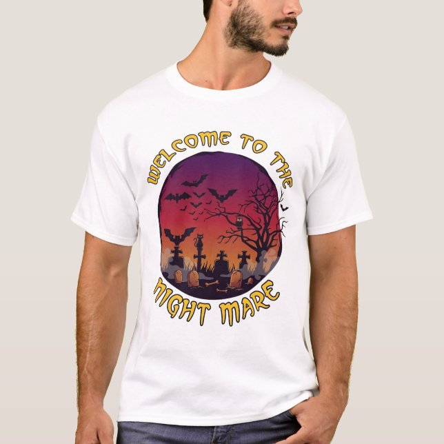 Camiseta Noite de Boas-vindas Égua de Halloween Lua Vermelh (Frente)