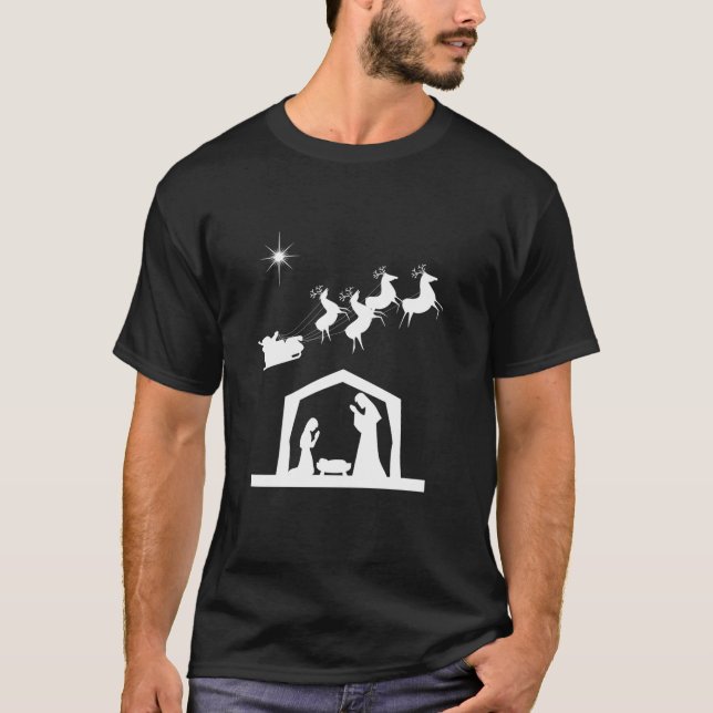 Camiseta Noite de Natal Engraçado Natividade e Papai Noel (Frente)
