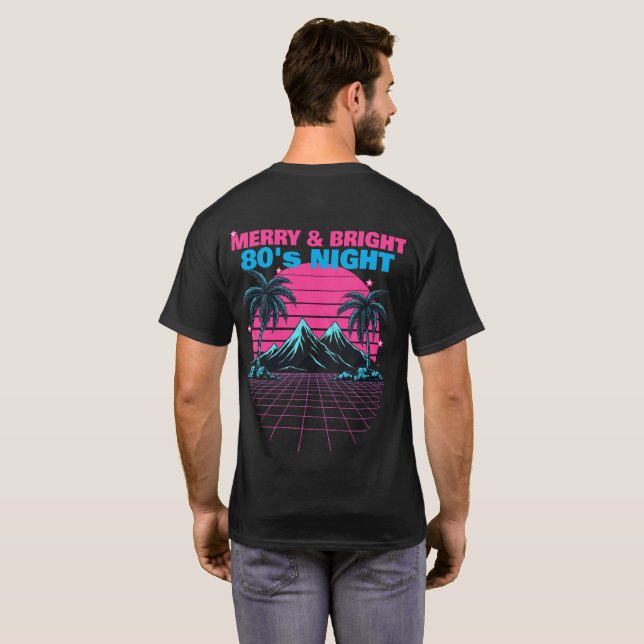 Camiseta Noite Merry & Bright 80's Retro Synthwave  (Parte Traseira Completa)