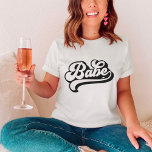 Camiseta Noiva Babe Nome Personalizado T-Shirt Bachelorette<br><div class="desc">Noiva Babe Nome Personalizado T-Shirt Bachelorette Tee</div>