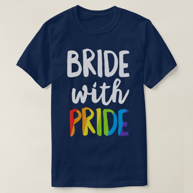Camiseta Noiva com Orgulho Rainbow Lésbica Bachelorette Par (Frente do Design)