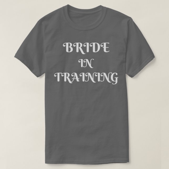 Camiseta Noiva em Treinamento branco (Frente do Design)