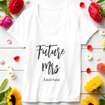 Camiseta Noiva Futuro Sra Casamento Preto Branco<br><div class="desc">Noiva Futuro Sra Camiseta Branca com Letra Caligráfica Preta. Mais produtos com este design estão na coleção abaixo.</div>