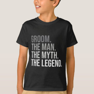 Camiseta Noivo homem o mito a lenda solteirão