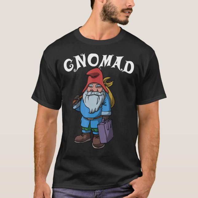 Camiseta Nômada de Vacinação de Aventura Gnomad Viagem Gnom (Frente)