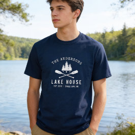 Camiseta Nome da Família Rustic Lake House Boat Oars Trees