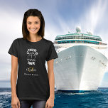 Camiseta Nome do monograma branco preto do esquadrão de cru<br><div class="desc">Um fundo preto,  decorado com um navio de cruzeiro e o texto: Esquadrão de Cruzeiros. Personalize e adicione as iniciais do monograma e o nome do cheio.</div>