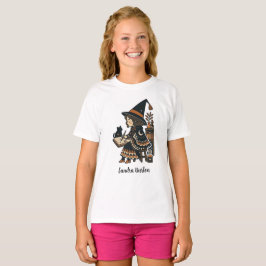Camiseta Nome Personalizado ou Texto com Bruxa Estudando