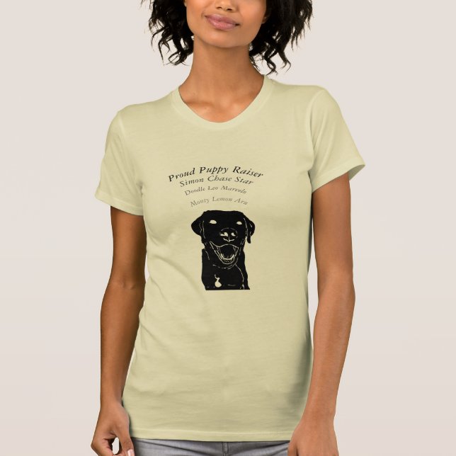 Camiseta Nomes orgulhosos do filhote de cachorro do Raiser (Frente)