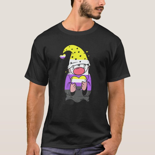 Camiseta Nonbinary Gnome Heart Nonbinary Flag LGBT Nonbinar (Frente)