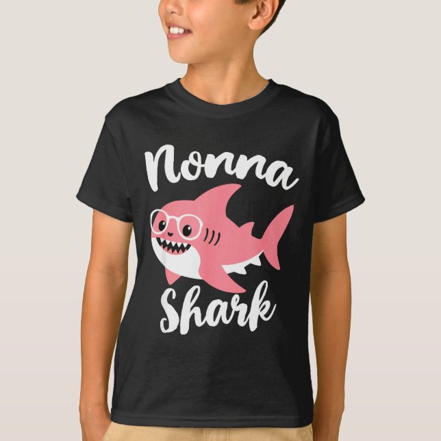 Camiseta Nonna Shark Mother's Day Grandma Funny  (Frente)