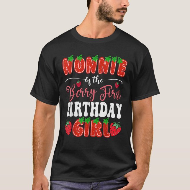 Camiseta Nonnie Of Berry First Birthday Girl 1Rua Palha De  (Frente)
