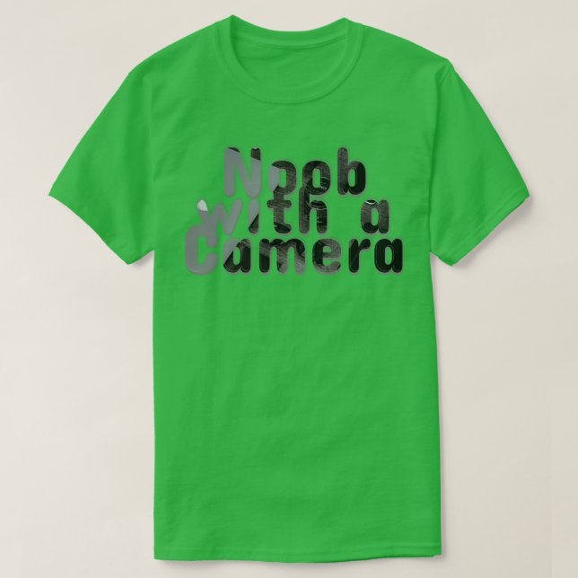 Camiseta Noob com uma câmera (Frente do Design)