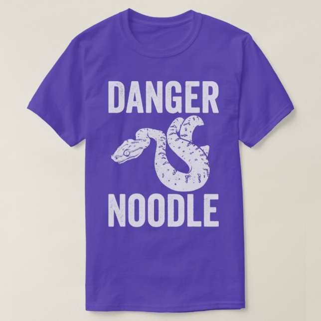 Camiseta Noodle Engraçado de Perigo Cobra1 (Frente do Design)