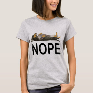 Camiseta Nope Dachshund Preguiçoso