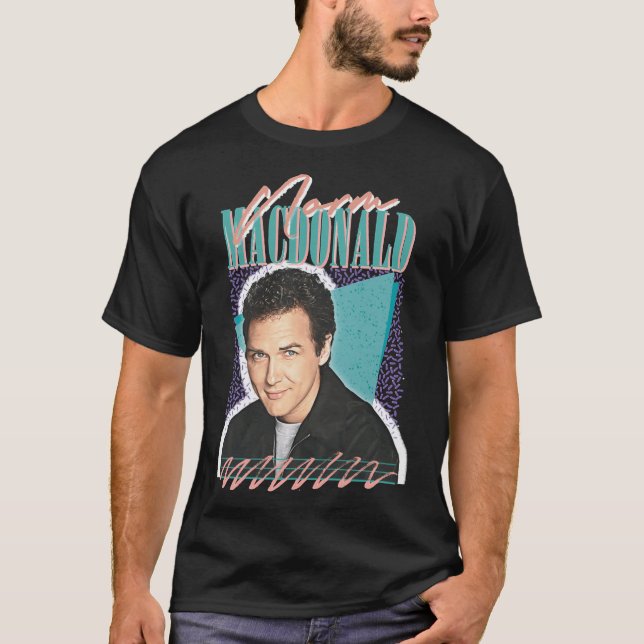 Camiseta Norm Rip Macdonald Comedian Classic T-Shirt (Frente)