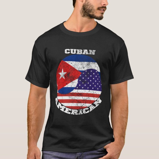 Camiseta Nós E Cuba Bandeiras Metade Cubana Metade American (Frente)