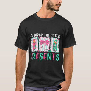 Camiseta Nós Envolvemos Os Presentes Mais Fofos Trabalho &a