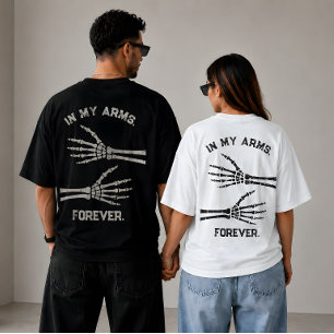 Camiseta Nos Meus Braços Para Sempre Esqueleto Mãos Camiset