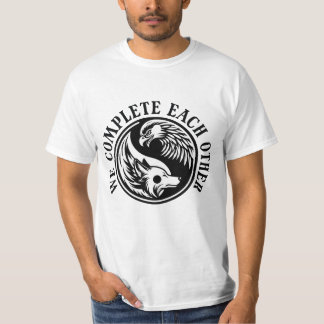 CAMISETA NÓS NOS COMETEMOS UNS AOS OUTROS LOBO E ÁGUA