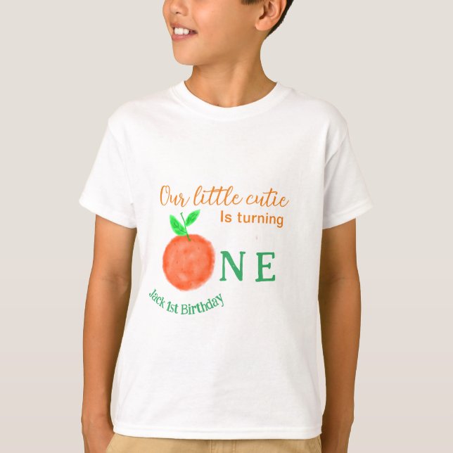 Camiseta Nossa pequena fruta de citros laranja de aniversár (Frente)