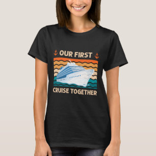 Camiseta Nossa Primeira Viagem de Cruzeiro Juntos Família C