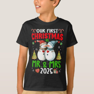 Camiseta Nosso Primeiro Natal Como Sr. & Sra. Casais 20