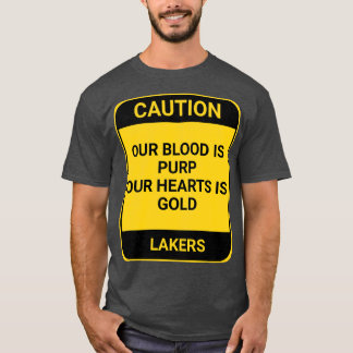 CAMISETA NOSSO SANGUE ESTÁ ROUBANDO NOSSOS CORAÇÕES É DOURA