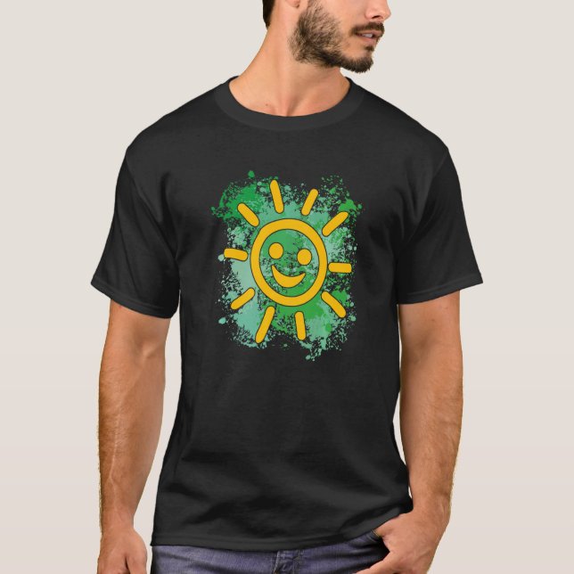 Camiseta Nosso sol rindo nosso sol brilhando com manchas co (Frente)