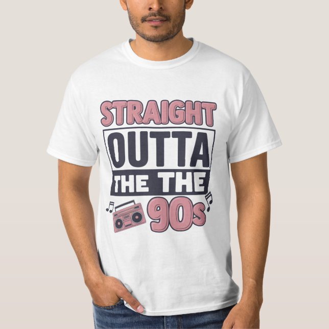Camiseta Nostalgia "Hetero fora dos anos 90" (Frente)