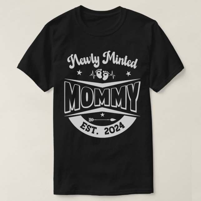 Camiseta Nova Mamãe De Casas No Pês 2024 (Frente do Design)