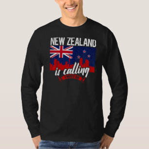 Camiseta Nova Zelândia Está Ligando Para Eu Ir Bandeira Da