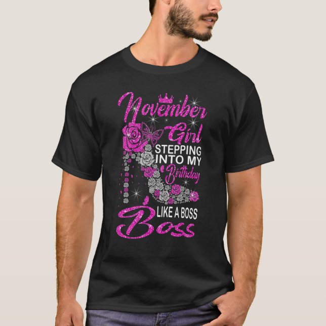 Camiseta Novembro Rapariga entrando no meu aniversário como (Frente)