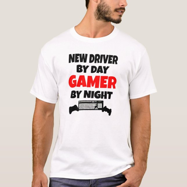 Camiseta Novo driver por jogador de dia pela noite (Frente)