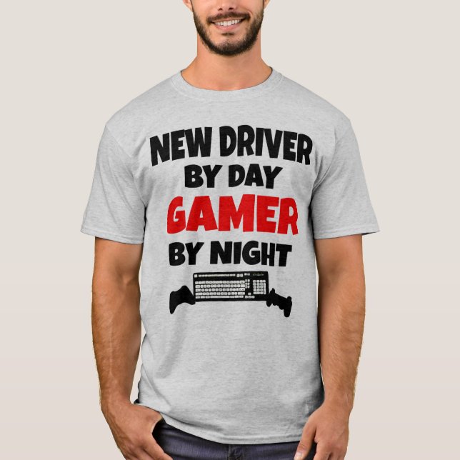Camiseta Novo driver por jogador de dia pela noite (Frente)