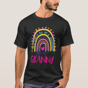 Camiseta Num Cheio Mundial De Granmas Seja Uma Avó Arco-Íri