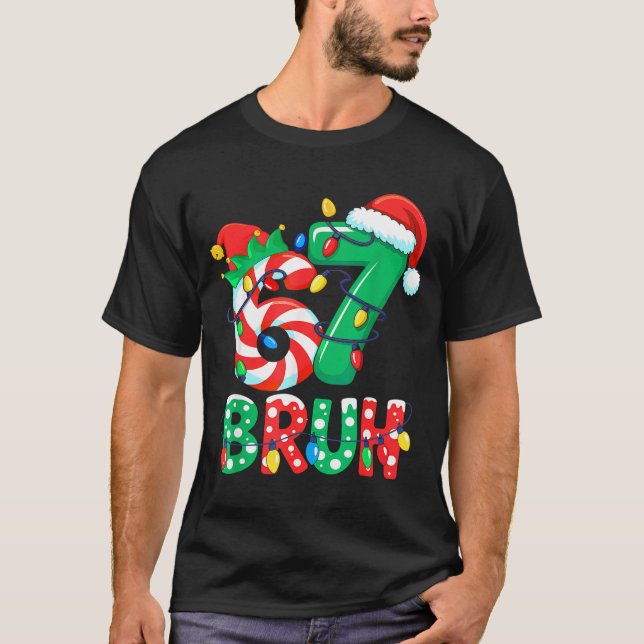 Camiseta Number 7 Funny Meme Saying 6 7 Six Seven Christmas (Frente)